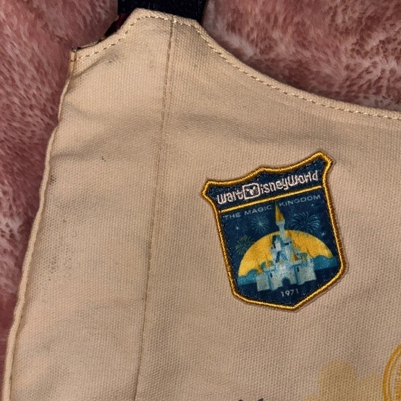 Disney Handbag Walt Disney World PARKS 1971 canvas shoulder Bag Purse Patches - Picture 6 of 13